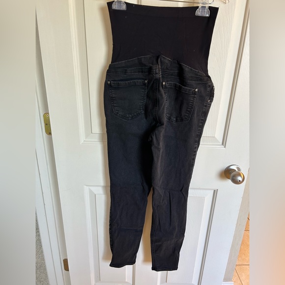 Maternity Jeggings - Picture 2 of 3